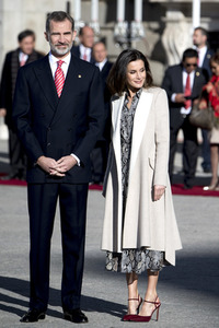 Begrüßungszeremonie für Präsident Vizcarra in Madrid