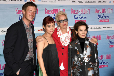 Filmpremiere 'Kirschblüten & Dämonen' in München
