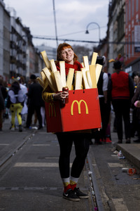 Weiberfastnacht in Köln