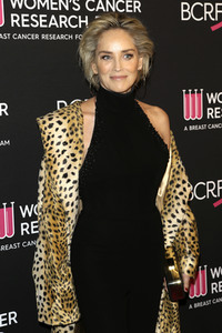 Benefiz-Gala 'The Women's Cancer Research Fund's An Unforgettable Evening' in Beverly Hills