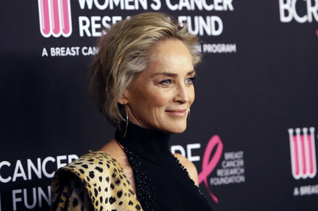 Benefiz-Gala 'The Women's Cancer Research Fund's An Unforgettable Evening' in Beverly Hills