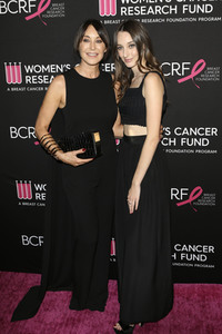 Benefiz-Gala 'The Women's Cancer Research Fund's An Unforgettable Evening' in Beverly Hills
