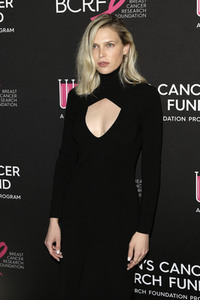 Benefiz-Gala 'The Women's Cancer Research Fund's An Unforgettable Evening' in Beverly Hills
