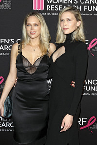 Benefiz-Gala 'The Women's Cancer Research Fund's An Unforgettable Evening' in Beverly Hills