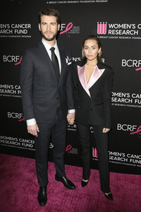 Benefiz-Gala 'The Women's Cancer Research Fund's An Unforgettable Evening' in Beverly Hills