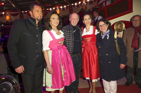 Premiere 3. Winterprogramm 2019 Circus Krone in München