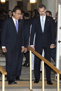 Empfang von Präsident Vizcarra zu Ehren der spanischen Royals in Madrid