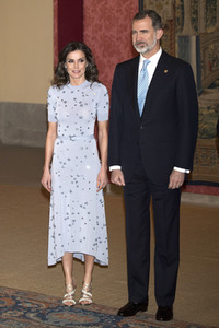 Empfang von Präsident Vizcarra zu Ehren der spanischen Royals in Madrid