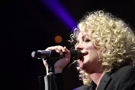 Konzert von Cam in Berlin