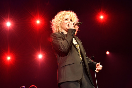 Konzert von Cam in Berlin