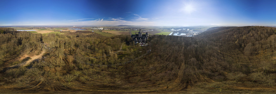 Luftaufnahme der Marienburg bei Nordstemmen