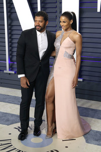 Vanity Fair Oscar Party 2019 in Beverly Hills