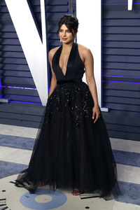 Vanity Fair Oscar Party 2019 in Beverly Hills