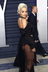 Vanity Fair Oscar Party 2019 in Beverly Hills