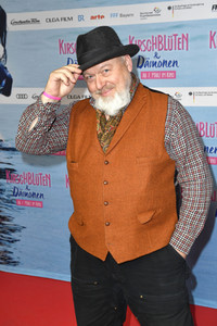 Filmscreening 'Kirschblüten & Dämonen' in Berlin