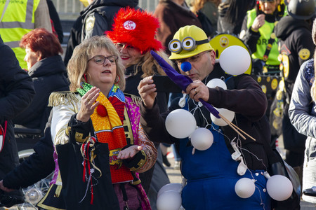 Veilchendienstagszug in Köln