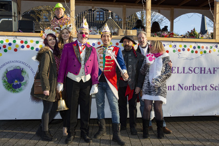 Veilchendienstagszug in Köln