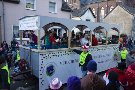 Veilchendienstagszug in Köln