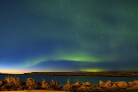 Polarlichter bei Reykjavik