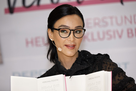 Buchsignierstunde mit Verona Pooth in Köln