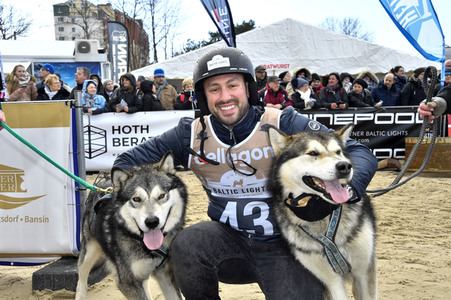 Baltic Lights Hunderennen 2019 auf Usedom