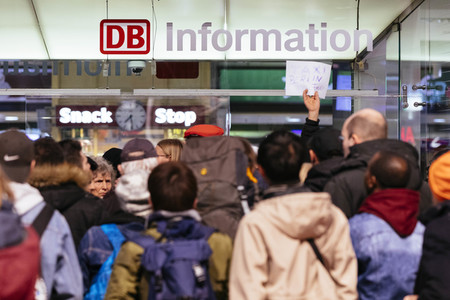 Symbolfoto Zugausfälle