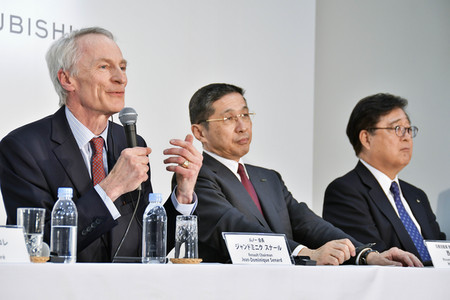 Pressekonferenz der Renault-Nissan-Mitsubishi Motors Corporation in Yokohama