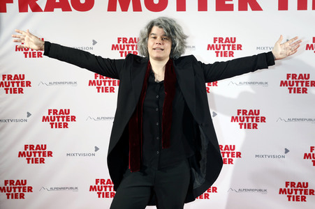 Filmpremiere 'Frau Mutter Tier' in München