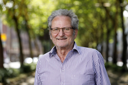 Fotoshooting mit Werner Rügemer in Köln
