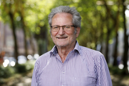 Fotoshooting mit Werner Rügemer in Köln