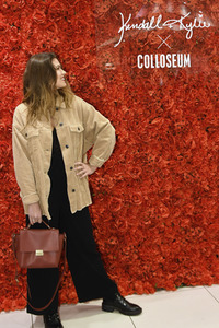 Modepräsentation 'Kendall + Kylie' in Köln