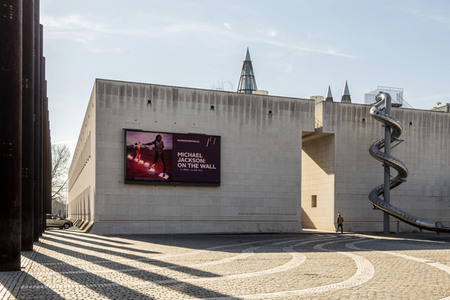 Ausstellungseröffnung 'Michael Jackson: On the Wall' in Bonn