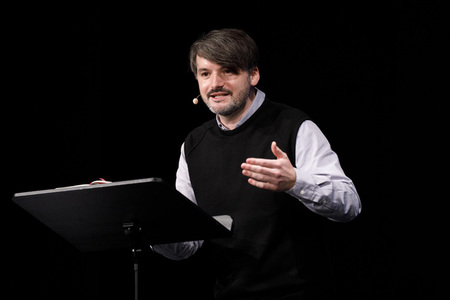 Sasa Stanisic auf der lit.cologne 2019 in Köln