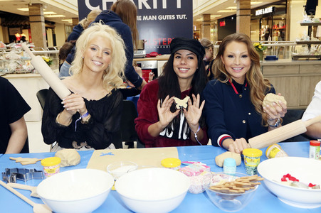 Promi-Osterbacken in Hamburg