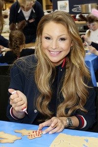 Promi-Osterbacken in Hamburg