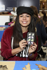 Promi-Osterbacken in Hamburg