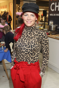 Promi-Osterbacken in Hamburg