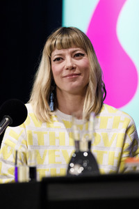 Kristen Roupenian und Mieze Katz auf der lit.cologne 2019 in Köln