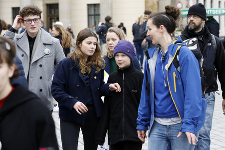 Schülerdemonstration 'Fridays for Future' in Berlin