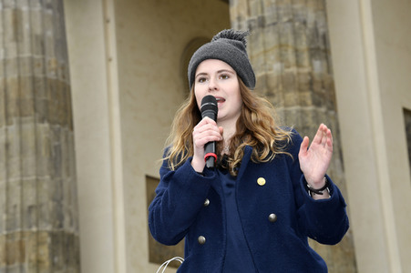 Schülerdemonstration 'Fridays for Future' in Berlin