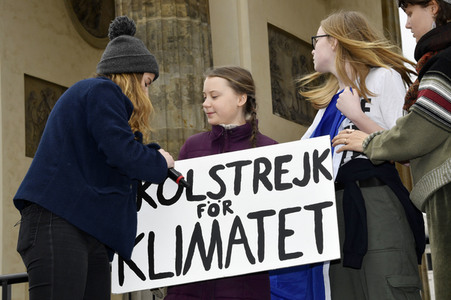 Schülerdemonstration 'Fridays for Future' in Berlin