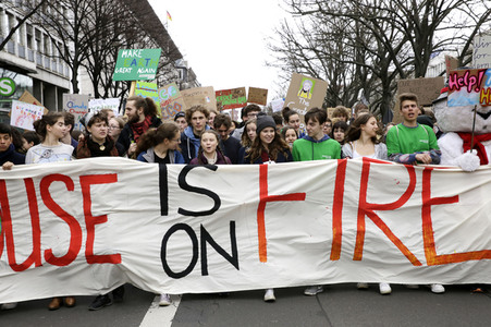 Schülerdemonstration 'Fridays for Future' in Berlin