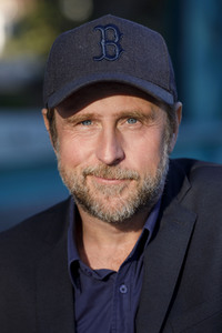 Enthüllung der Ehrentafel für die lit.cologne 2019 in Köln