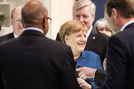 Eröffnungsrundgang der Kanzlerin auf der Hannover Messe 2019