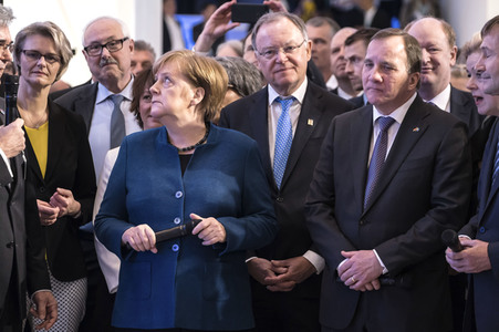 Eröffnungsrundgang der Kanzlerin auf der Hannover Messe 2019