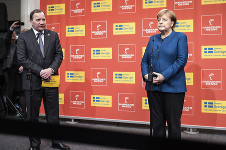 Eröffnungsrundgang der Kanzlerin auf der Hannover Messe 2019