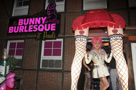 Eröffnung 'The Bunny Burlesque St. Pauli' in Hamburg