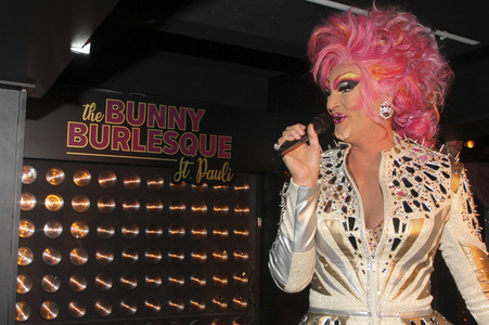 Eröffnung 'The Bunny Burlesque St. Pauli' in Hamburg