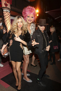 Eröffnung 'The Bunny Burlesque St. Pauli' in Hamburg