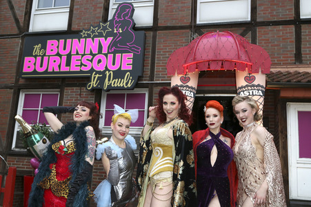 Eröffnung 'The Bunny Burlesque St. Pauli' in Hamburg